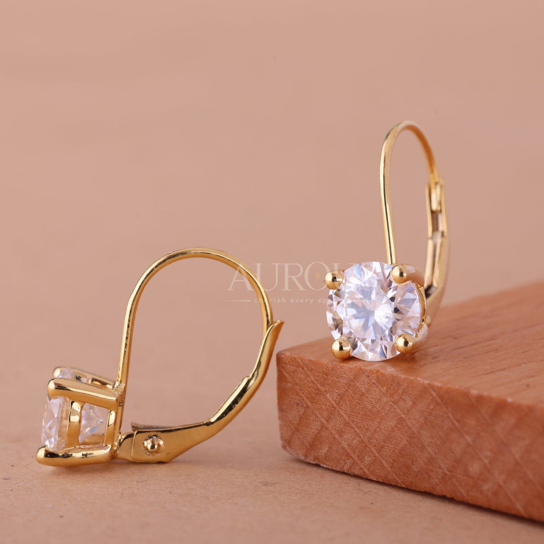 Round Cut Moissanite Minimalsit WSolitaire Earrings For Her