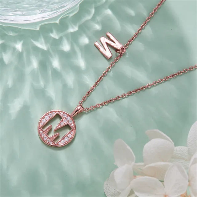 Collar de Moissanita con Letra "M" para Mujer