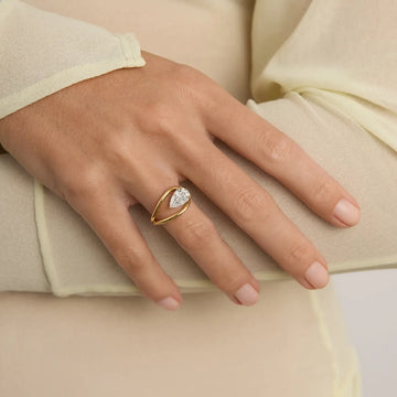 2.0CT East West Pear Cut Unique Solitaire Engagement Ring