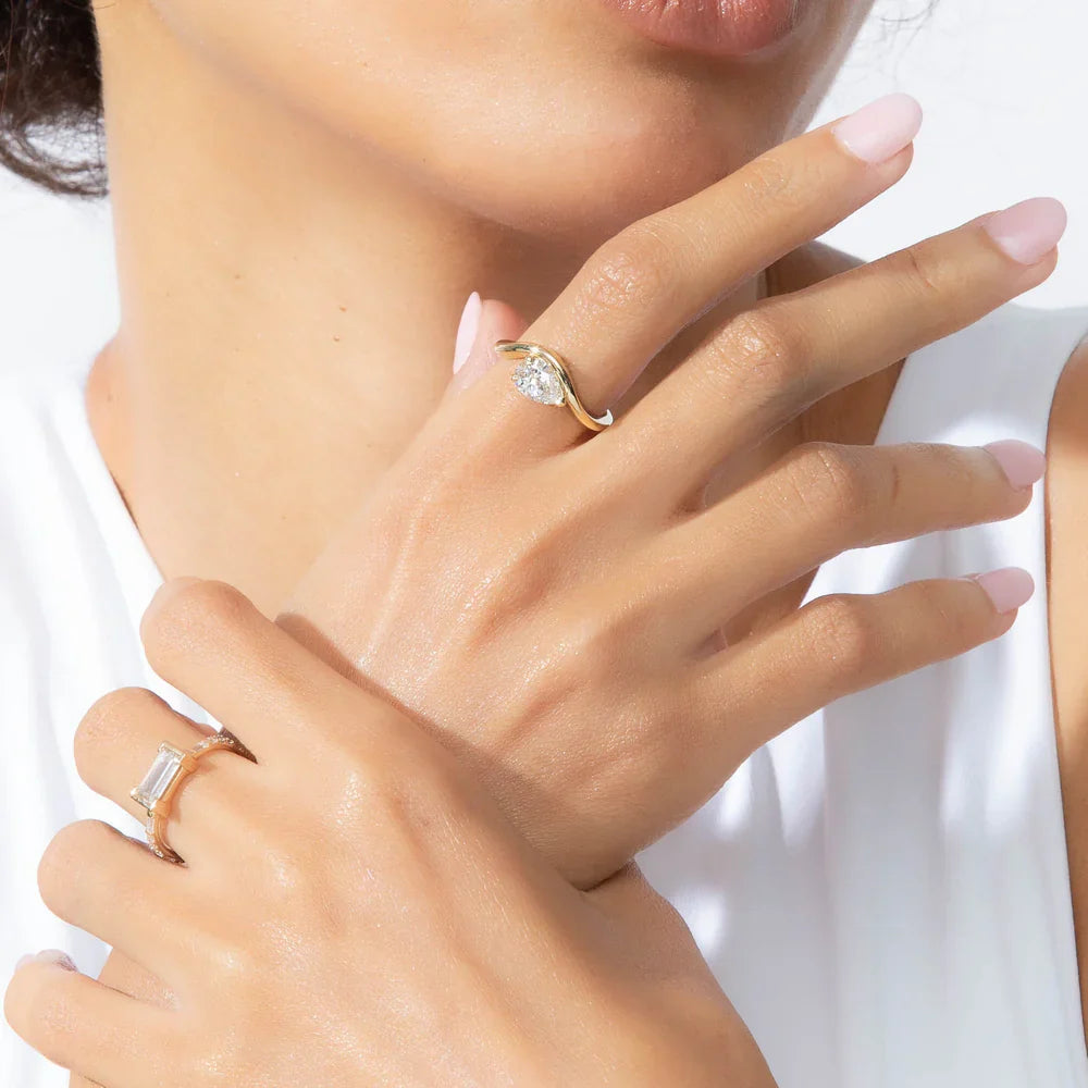 1.0CT-2.0CT East West Pear Diamond Moissanite Engagement Ring