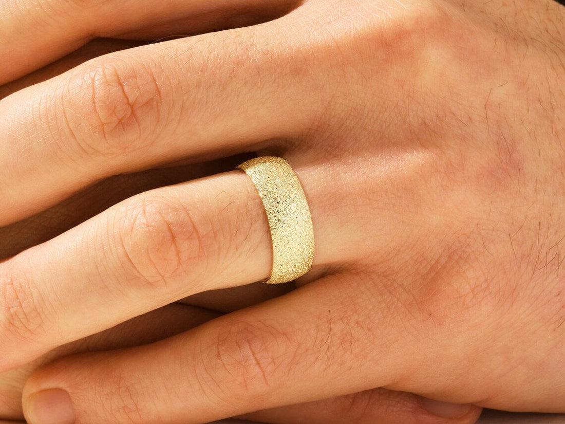 8MM Solid Gold Dome Setting Men's Wedding Band
